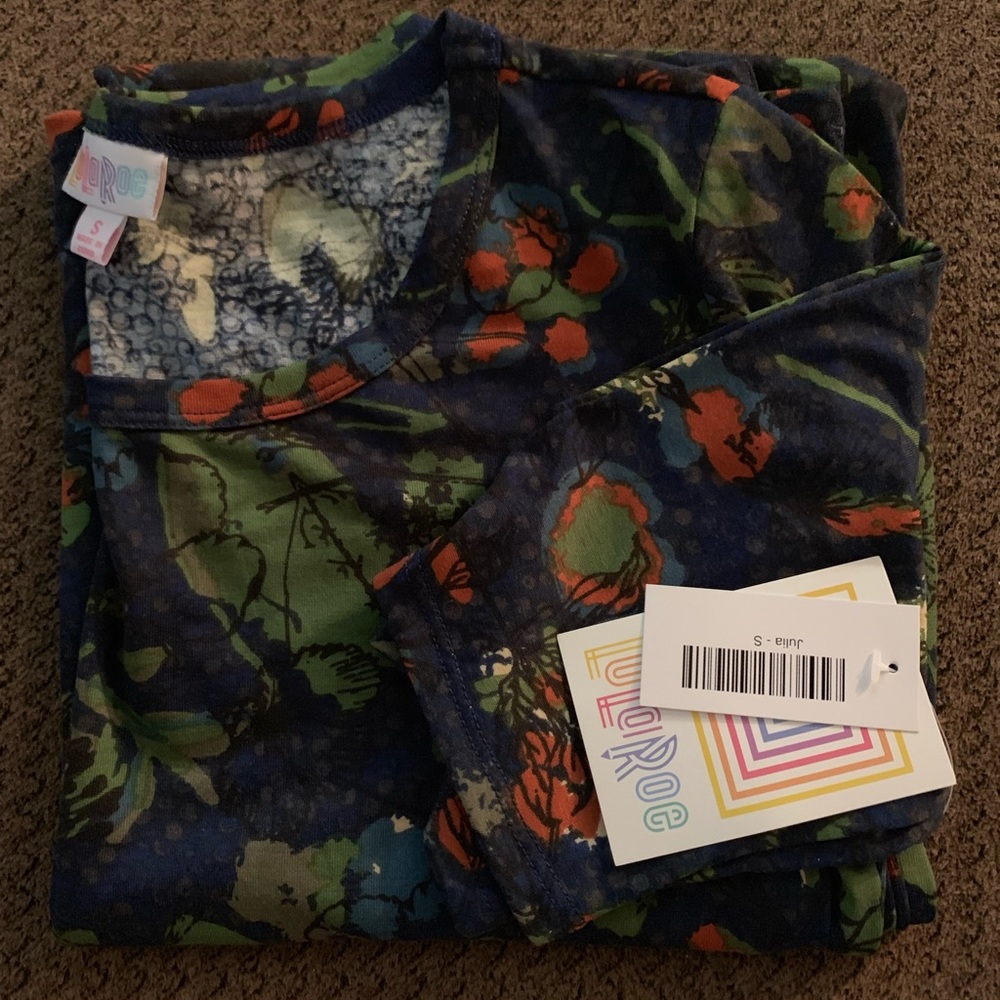 LulaRoe SM Julia